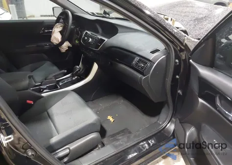 2016 Honda Accord Lx z USA, uszkodzony, nr VIN 1HGCR2F35GA001330